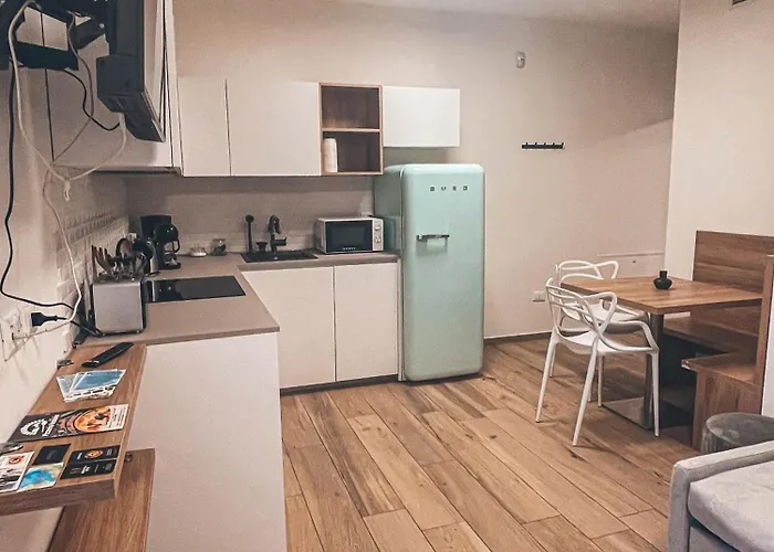 Gardenia Apartments